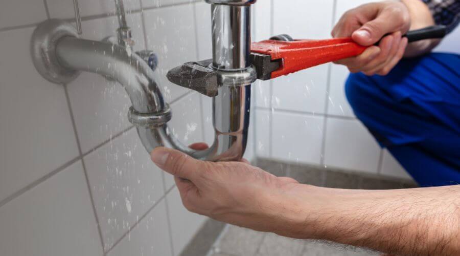 Professional clogged toilet repair in Sikeston, MO